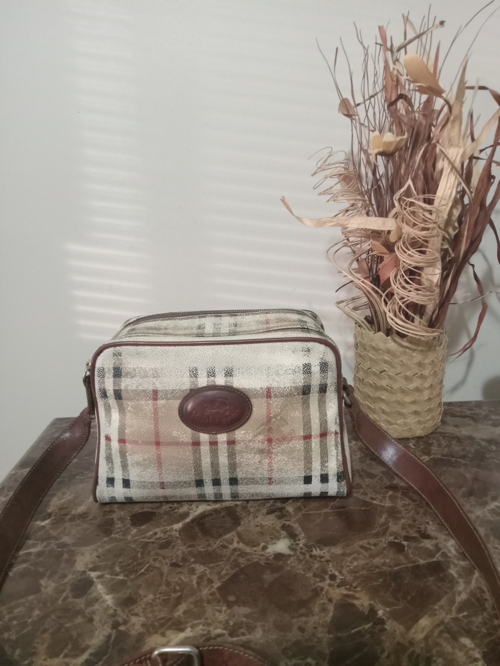 Authentic Vintage Burberry's Crossbody Bag GUC - Picture 4 of 16